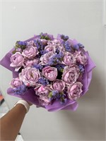 Букет пионовидные розы 4184